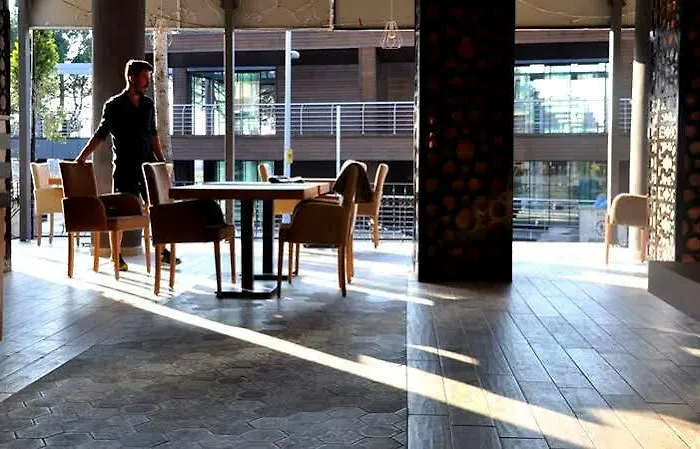 酒店 Sunset 阿瓦